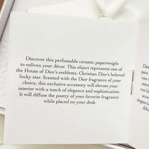 Christian Dior Ceramic Star Fragrance Diffuser/ Paper Weight - Picture 6 of 7